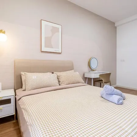 City Lights Sweethome@Sunway Velocity Two 3Br2Bath